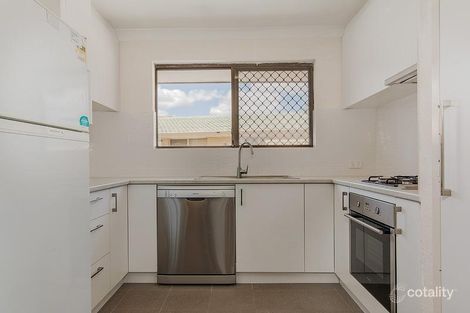 Property photo of 13 Hera Close Cooloongup WA 6168