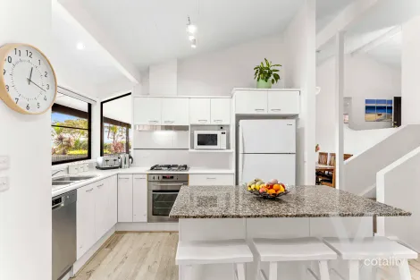 Property photo of 41 Wyndham Way Eleebana NSW 2282