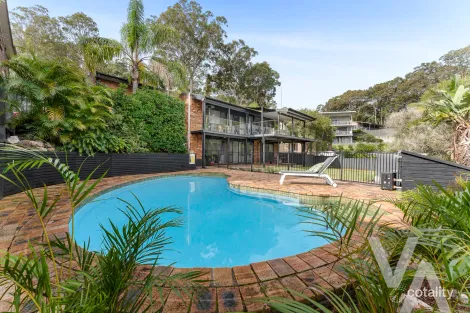 Property photo of 41 Wyndham Way Eleebana NSW 2282