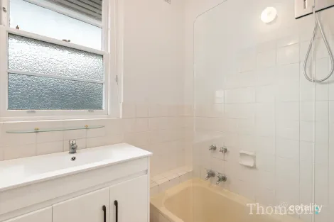 Property photo of 1 Comas Grove Ashburton VIC 3147