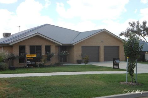 Property photo of 109 Binalong Street Young NSW 2594