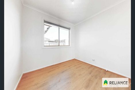 Property photo of 15 Hopkins Way Meadow Heights VIC 3048