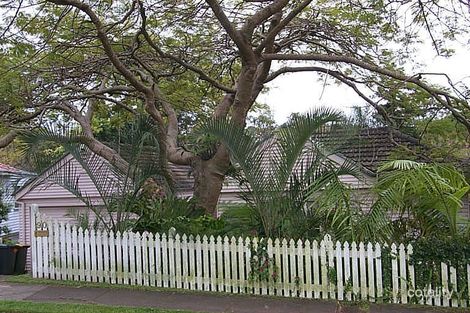 90 Highland Tce, St Lucia, QLD 4067