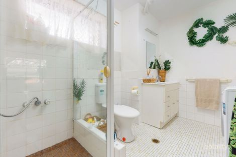 Property photo of 3/224 Marine Parade Labrador QLD 4215
