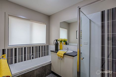 Property photo of 19 Karwin Drive Andergrove QLD 4740