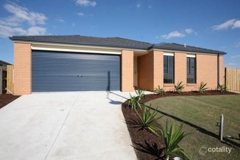 Property photo of 2 Starling Avenue Tarneit VIC 3029