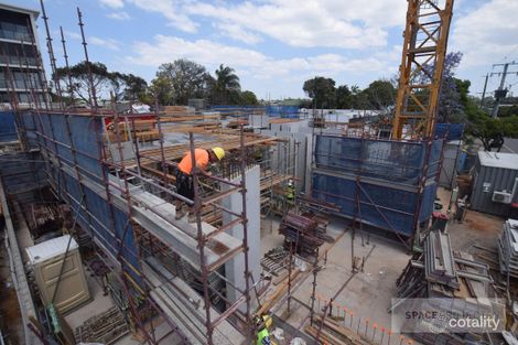 Property photo of 303/100 Berrima Street Wynnum QLD 4178