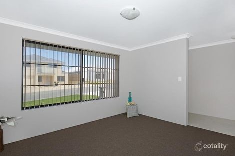 Property photo of 16 Sombre Rise Halls Head WA 6210