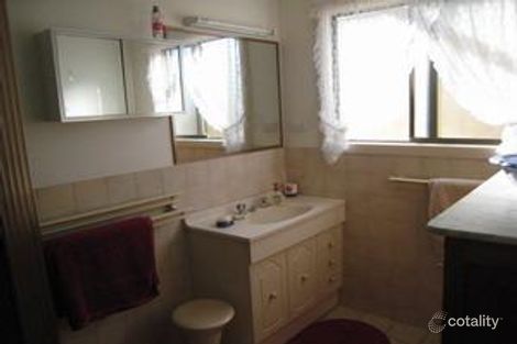 Property photo of 106 Esmond Road Risdon Park SA 5540