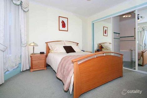 Property photo of 63 Panorama Drive Hillside VIC 3037