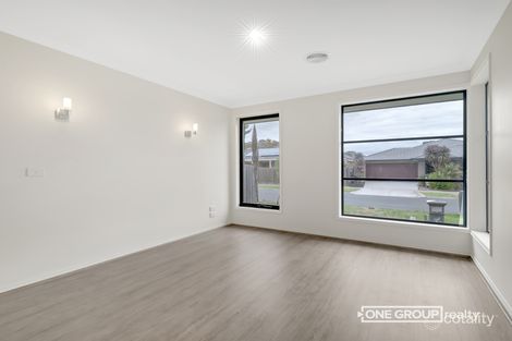 Property photo of 27 Journey Avenue Doreen VIC 3754