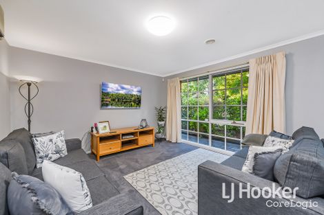 Property photo of 4 Aristotle Court Narre Warren VIC 3805