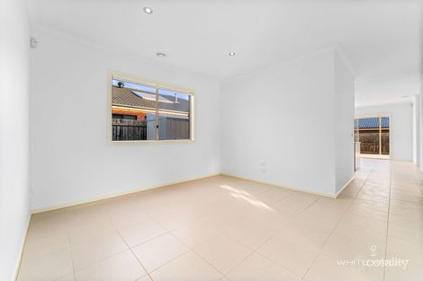 Property photo of 5 Royale Drive Fraser Rise VIC 3336