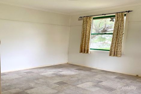 Property photo of 23 Thompson Crescent South Tamworth NSW 2340