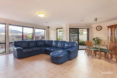 Property photo of 31 Knightsbridge Drive Tarneit VIC 3029