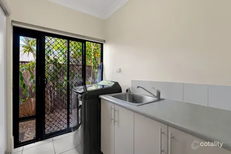 Property photo of 22 Seclusion Drive Palm Cove QLD 4879