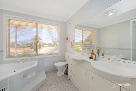 Property photo of 12 Excelsior Street Lisarow NSW 2250