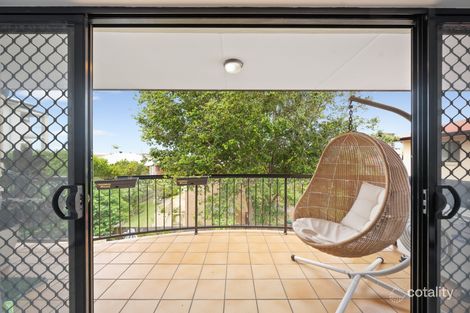 13/2-4 Henry St, Redcliffe, QLD 4020