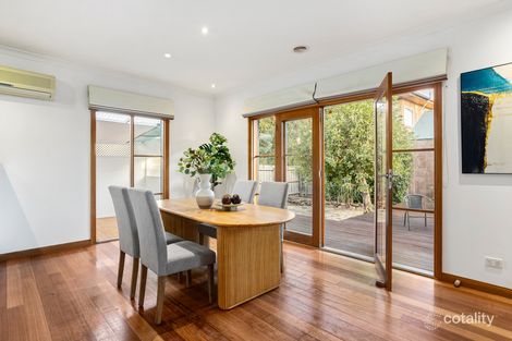 Property photo of 3 Daphne Crescent Bellfield VIC 3081