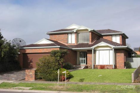 32 Kwinana St, Glen Waverley, VIC 3150