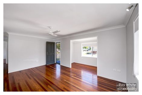 11 Elwing St, Kawana, QLD 4701