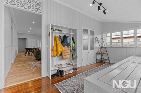 Property photo of 52 Bourke Street Brassall QLD 4305