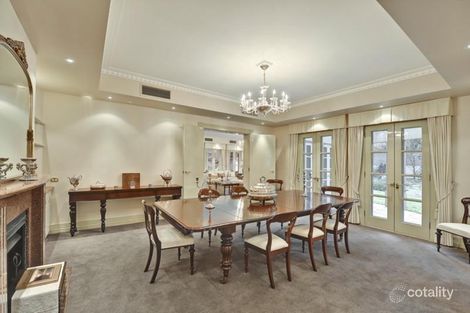 Property photo of 10 Monomeath Avenue Canterbury VIC 3126