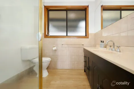 Property photo of 1 Spring Street Koroit VIC 3282