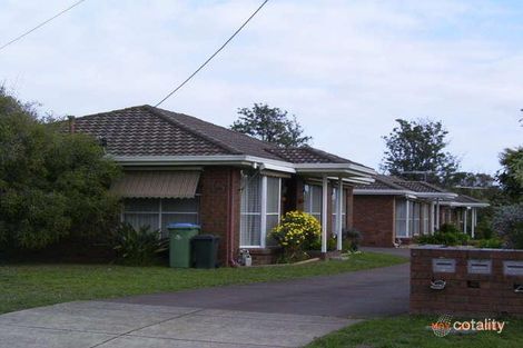 3/8 Beatty Pde, Mornington, VIC 3931