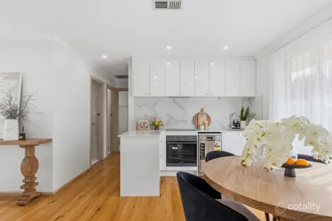 Property photo of 28 Maple Avenue Rostrevor SA 5073