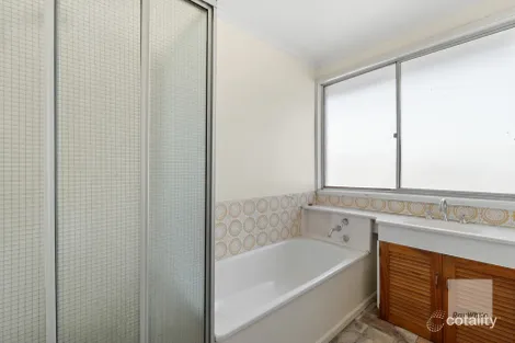 Property photo of 5 Bellara Crescent Kealba VIC 3021