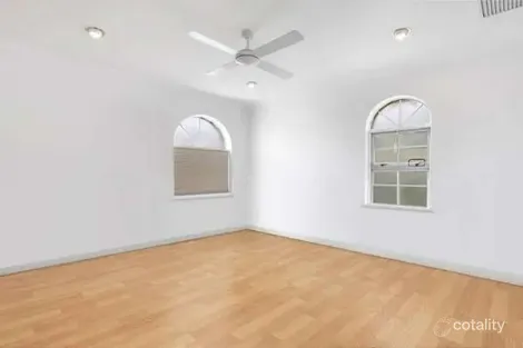 Property photo of 58 Koppen Terrace Mooroobool QLD 4870