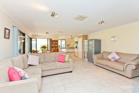 Property photo of 8 Griffin Close Langford WA 6147