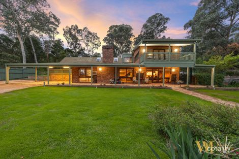 40/40a Haleys Gully Rd, Hurstbridge, VIC 3099