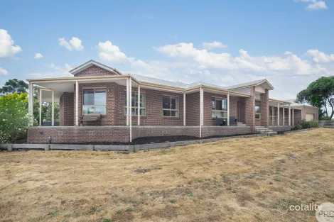 16 Diamond Dr, Cardigan Village, VIC 3352