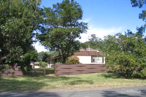 44 Ravenscliffe Rd, Shoalhaven Heads, NSW 2535