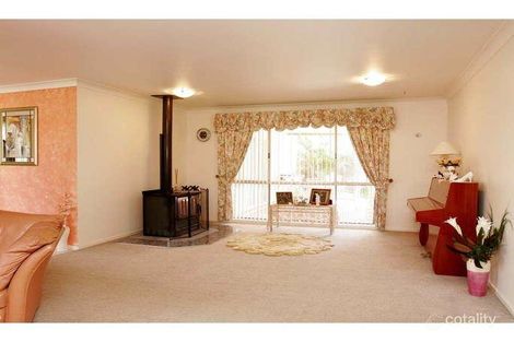 Property photo of 4 Prudence Close Whitebridge NSW 2290