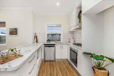 Property photo of 21 Speargrass Parade Mount Low QLD 4818