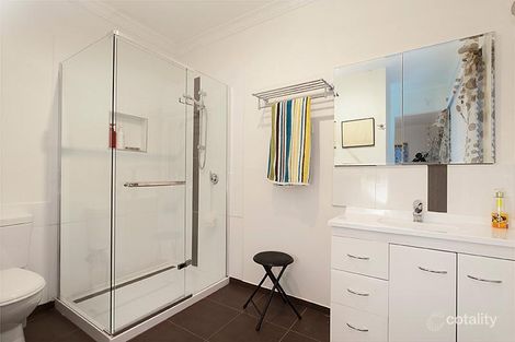 Property photo of 30 Oakdene Grove South Altona Meadows VIC 3028