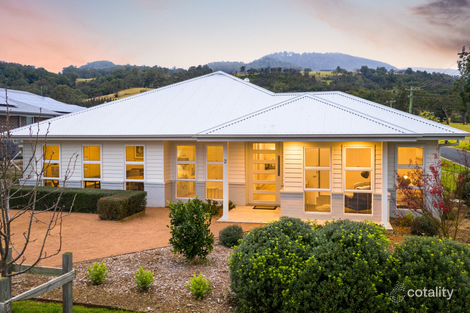 Property photo of 2 Bowlers Close Kangaroo Valley NSW 2577