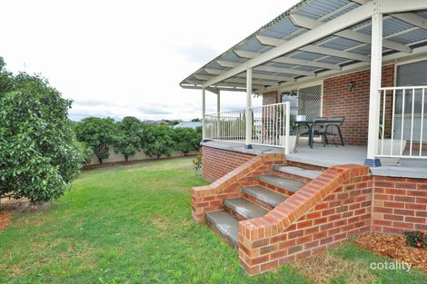 Property photo of 12 Oaklands Drive Llanarth NSW 2795