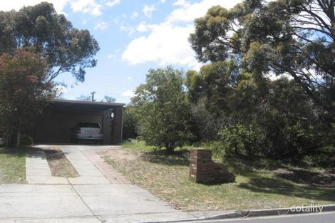 Property photo of 3 Honeyeater Place Carrum Downs VIC 3201