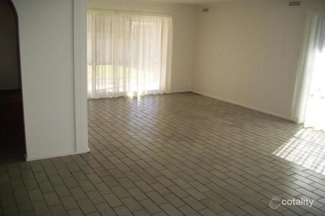 Property photo of 2 Valley Fair Drive Narre Warren VIC 3805