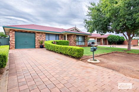Property photo of 3 Provan Place Dubbo NSW 2830