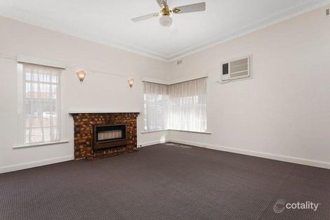 Property photo of 302 Napier Street Strathmore VIC 3041
