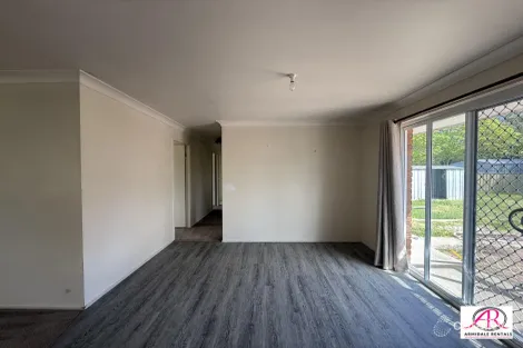 Property photo of 33 Centennial Close Armidale NSW 2350