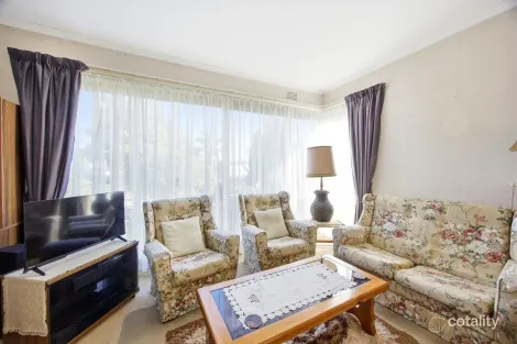 Property photo of 40 Ervin Road Kilsyth VIC 3137