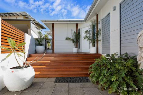 Property photo of 4/3 Mango Avenue Eimeo QLD 4740
