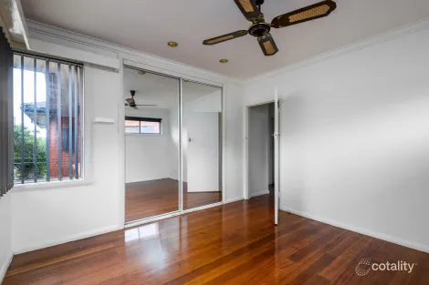 Property photo of 16 Stapley Crescent Chadstone VIC 3148