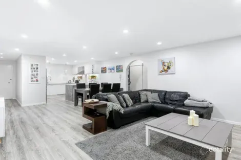 Property photo of 2/28 Frederick Street Taringa QLD 4068